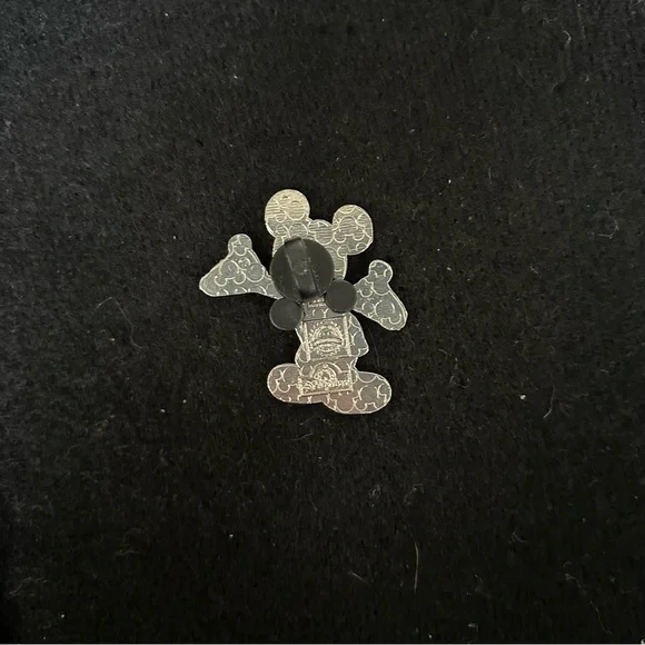 Mickey Mouse Pin - Picture 3 of 3